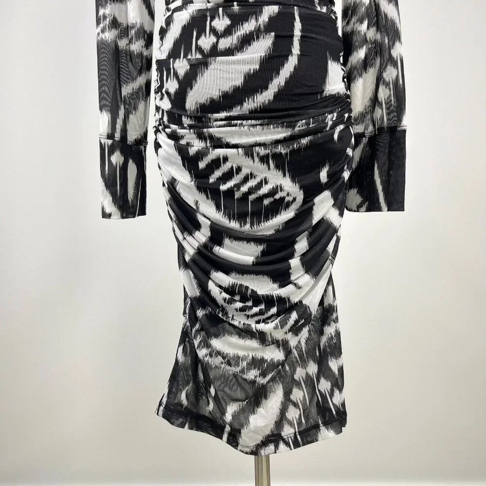 NWOT Farm Rio Pineapple Ikat Tulle Midi Dress Long Sleeves Size XS Black White